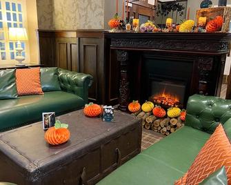 Tinto Hotel - Biggar - Lounge