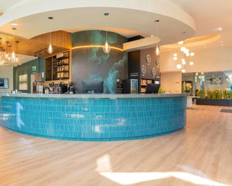 Sandman Signature Surrey-Guildford Suites - Surrey - Rakennus