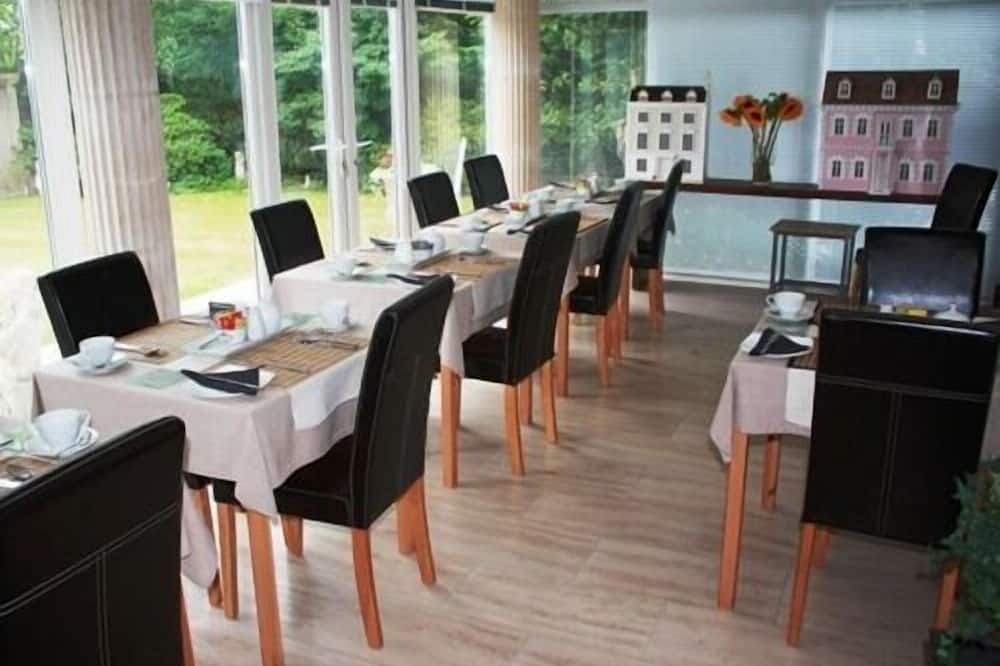 The Redlands - סוליהול - מסעדה