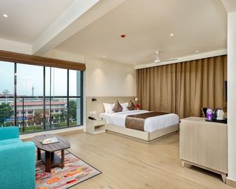 Presidency Airport Hotel - Kochi - Yatak Odası