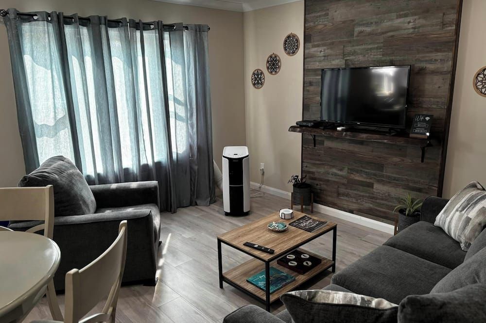 By the Beach - Unit B Beautiful Beachside Retreat - Deer Lake - Obývací pokoj