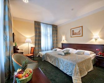 فندق إي ايه داون تاون - براغ - غرفة نوم