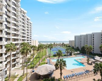 Royale Beach and Tennis Club - South Padre Island - Piscina