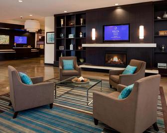 Delta Hotels by Marriott Guelph Conference Centre - Гвелф - Лаунж