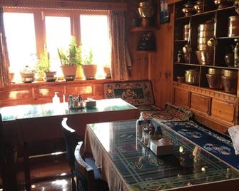 Hotel Khangri - Nāmche Bāzār