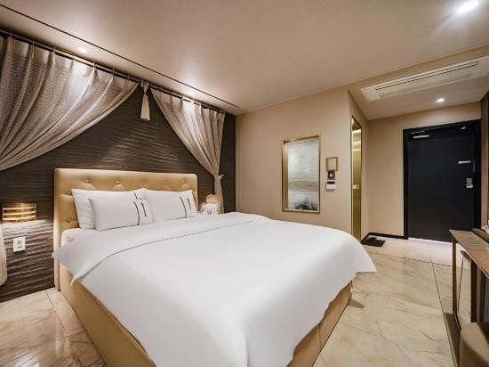 Sillim Urban Hotel&Golf