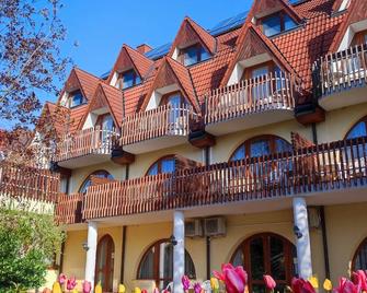 Ágnes Hotel - Hévíz - Edificio