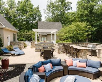Spacious home in Lancaster County PA with awesome backyard - Gap - Patio