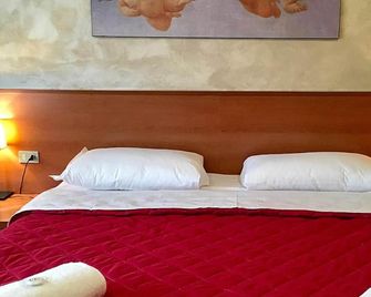 Hotel Forum - Rozzano