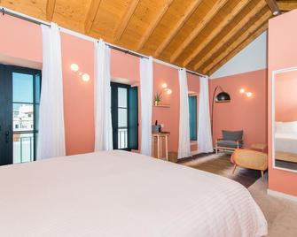 Casa Rosa Villa with Pool in Olhao Centre - Olhão - Habitación