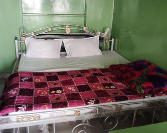 Shyam Palace Homestay - Ajmer - Bedroom