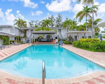 Sea Steps by Lowkl - Pompano Beach - Piscina