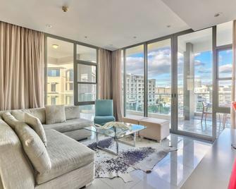 Lawhill Luxury Apartments - Cape Town - Living room