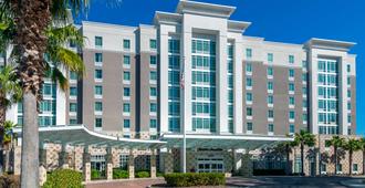 Hampton Inn & Suites Tampa Airport Avion Park Westshore - Tampa - Byggnad