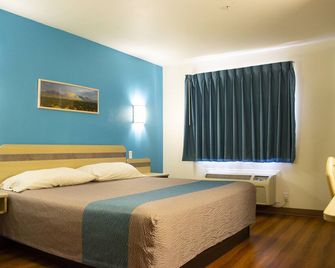 Motel 6-Las Cruces, Nm - Telshor - Las Cruces - Bedroom