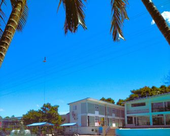 Brilliantsky Liesure Park and Hotel - Tagaytay - Zwembad