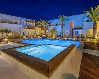 Nissaki Beach Hotel - Naxos - Piscina