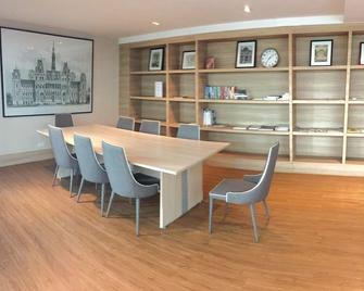 Gfeel1br(M1412) Close Bts Sukhumvit Line - Bangkok - Dining room