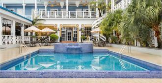 Casona del Lago 酒店 - 聖塔艾納 - 弗洛雷斯 - 游泳池