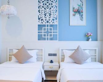 O'nya Phuket Hotel - Wichit - Slaapkamer