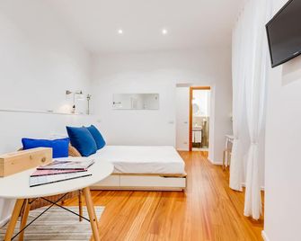 Lovely and modern nest near the Colosseum - Rom - Schlafzimmer