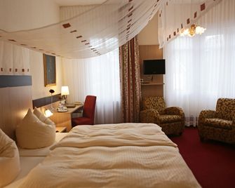Hotel Wuppertaler Hof - Remscheid - Slaapkamer