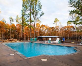 Luxe Lake house - 1 Bed/2 Bed Loft - Mount Vernon - Pool