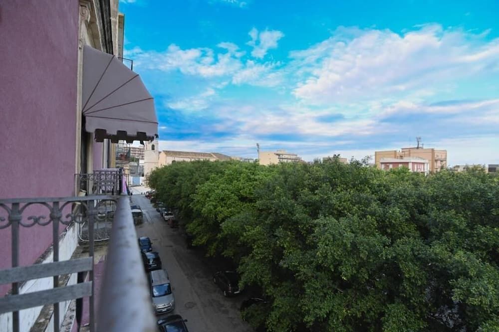 B&B L'Infiorescenza new - סירקוזה - מרפסת