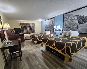 Super 8 by Wyndham Clinton OK - Clinton - Ložnice