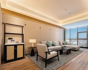 Empark Grand Hotel Kunming - Kunming
