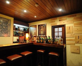 Corredoura Garden - Caldelas - Bar