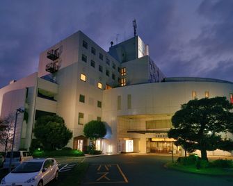 Hadano Yugawara Onsen Manyo no Yu - Hadano - Building