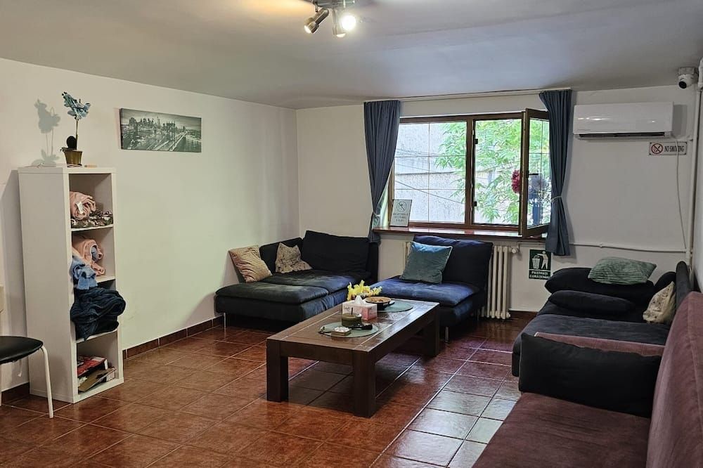 Hostel Sport Bucharest - בוקרשט - סלון