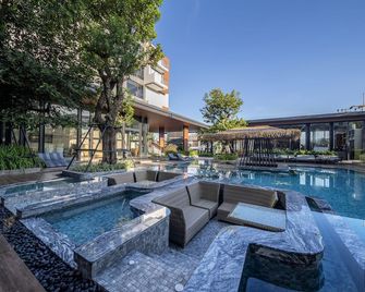 Richmann Resort Hotel Hatyai - Hat Yai - Pool