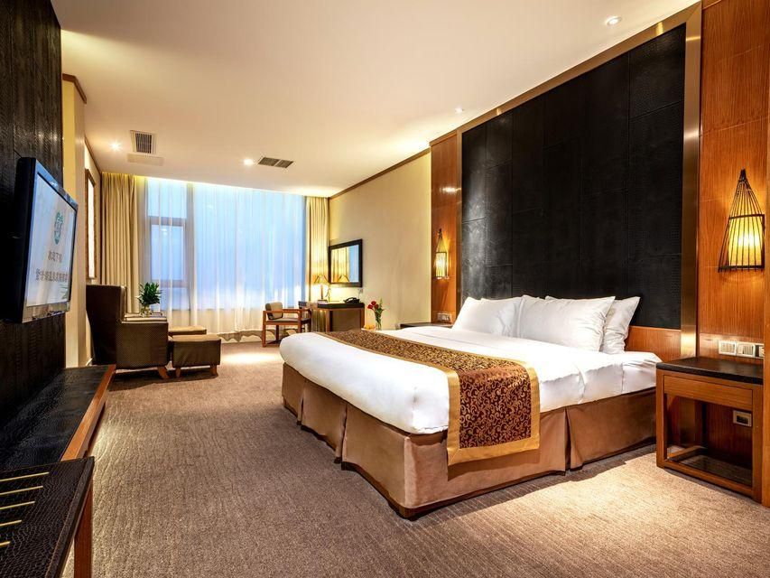 Ziqing Lake Hot Spring Holiday Hotel - Zhenjiang - Camera da letto