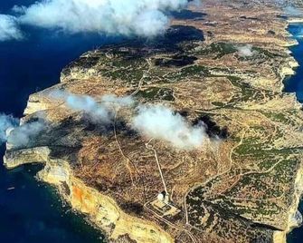 Lampedusa Low Prices - Lampedusa