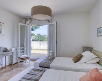 Villa Le Puit des Oliviers I by Interhome - La Cadière-d'Azur - Chambre