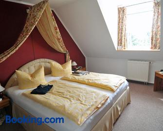 Hotel Eisenberger Hof - Eisenberg - Schlafzimmer