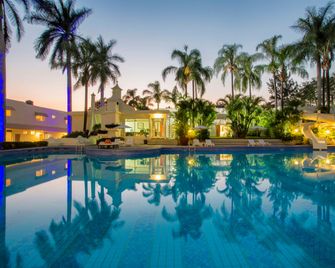 Gamma Cuernavaca Puerta Paraíso - Cuernavaca - Bazén