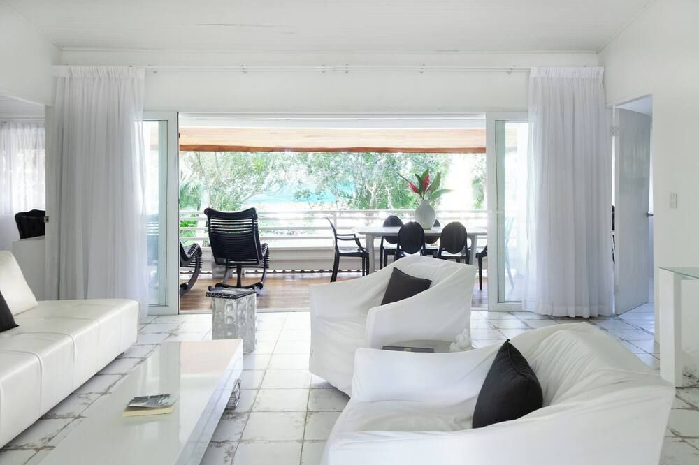 لو كمليون بويرتو فيجو