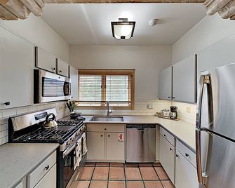 Zona Rosa 73, Santa Barbara - Santa Fe - Κουζίνα