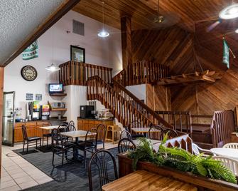 Bearcat Inn and Suites - Maryville - Ресторан