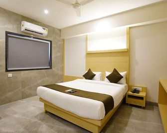 Shyanu Lords Eco Inn Airoli-Near Mindspace - Navi Mumbai - Ložnice