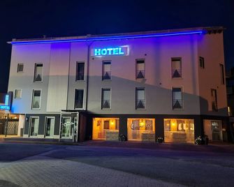 Hotel Come In - Menden - Building