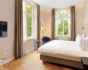 إسبلانيدي ساربروكين - ساربروكن - غرفة نوم