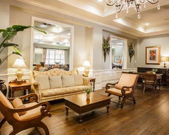 Hampton Inn & Suites Savannah Historic District - Savannah - Lobby