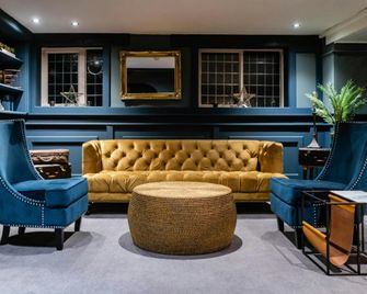 The Bridge Hotel - Macclesfield - Lounge