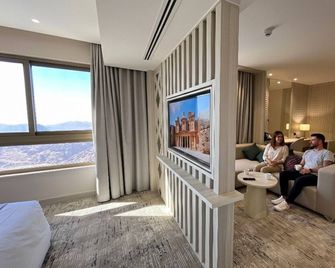 Petra Pillars Luxury Hotel - Wadi Musa