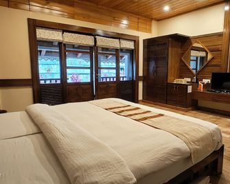 Chamong Chiabari Mountain Retreat - דאריילינג - חדר שינה