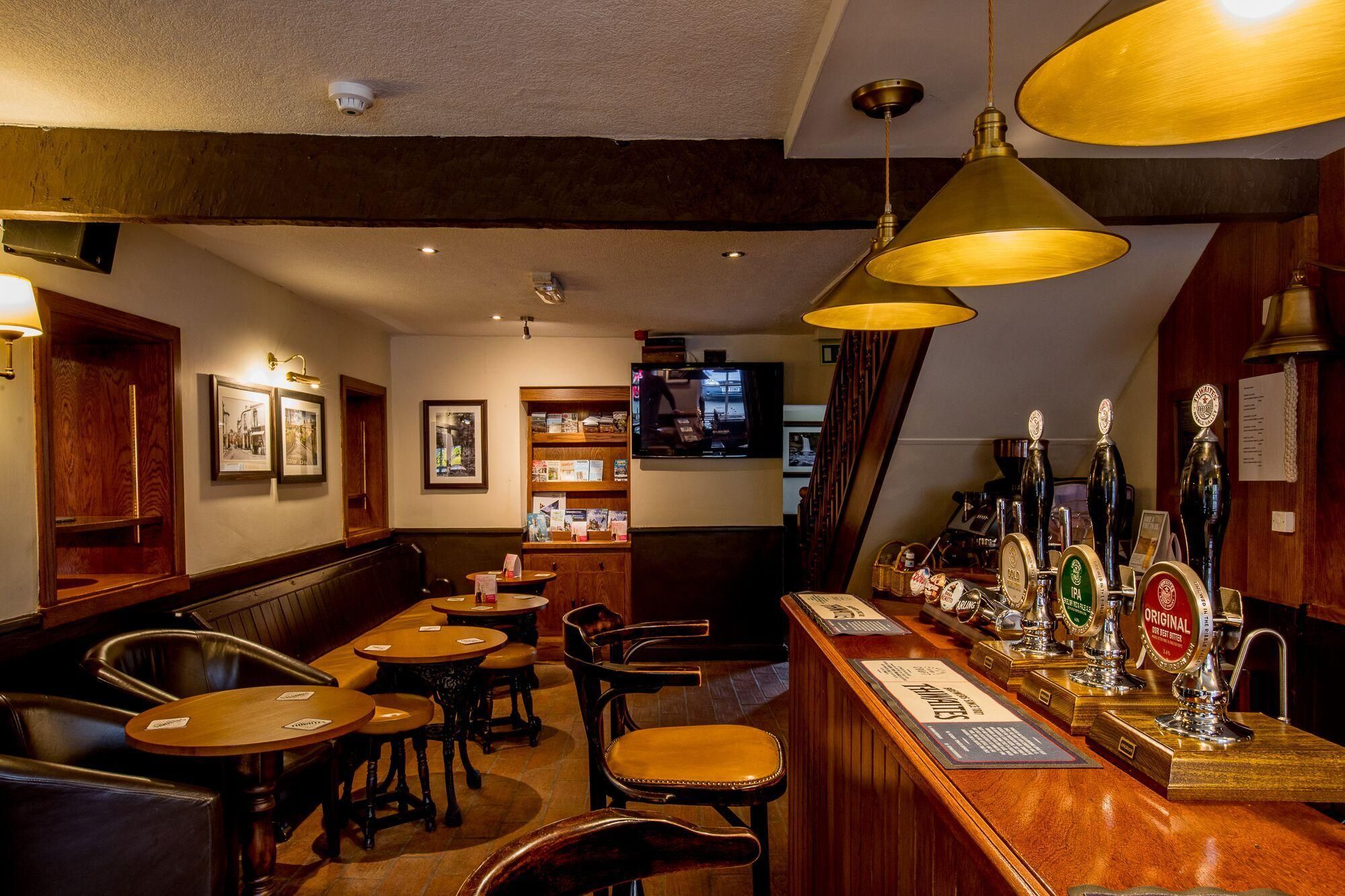 The Craven Heifer Ingleton - Carnforth - Bar
